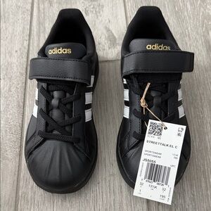 Kids Black Adidas Sneakers with Velcro Snap, Size 1, NWT